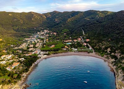 Die Bucht von Nisporto, Elba